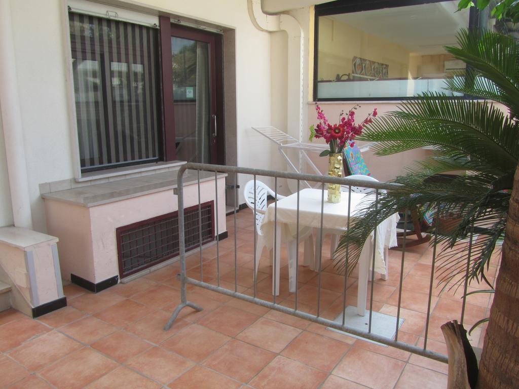 Villa La Magnolia Torre San Giovanni Ugento Exteriér fotografie